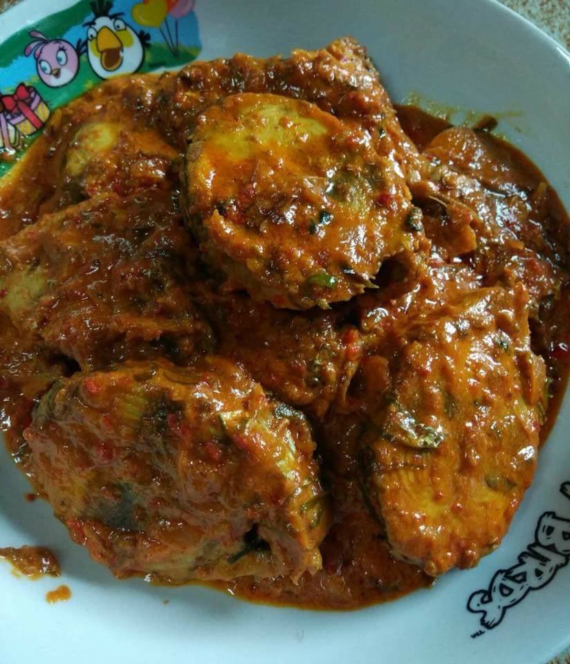Resipi Ayam Goreng Kunyit Pedas - Agustus Zx