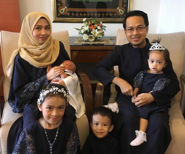 Manisnya Ayat Fedtri Yahya Hargai Pengorbanan Isteri 