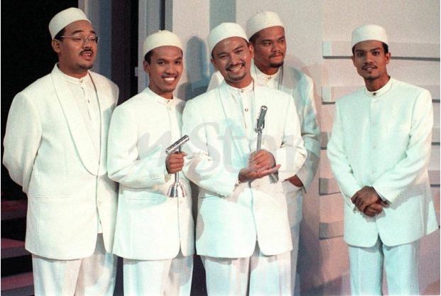 Indahnya Lirik Sesungguhnya 2019. Kolaborasi Alif Satar 